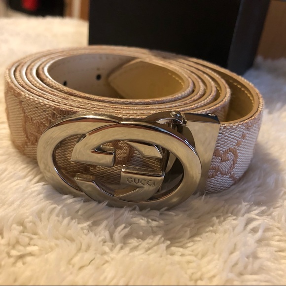 SOLD AUTHENTIC Gucci Belt Bought in ITALY - Picture 2 of 6